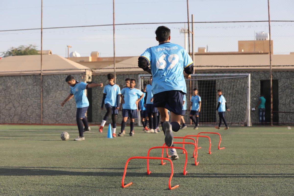 ALMOTAWA_FC's tweet photo. 📸⚽️

صور من تدريبات 
#اكاديميه_المطوع 

• https://t.co/8q5UbHai2H