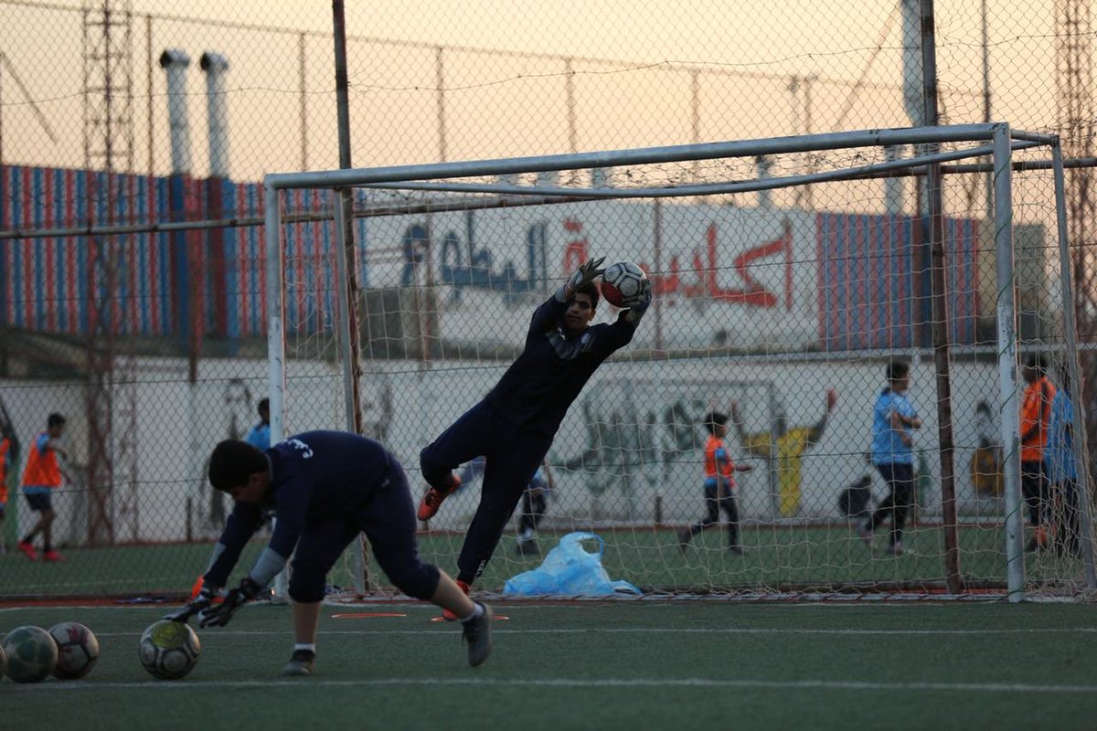 ALMOTAWA_FC's tweet photo. 📸⚽️

صور من تدريبات الحراس 
#اكاديميه_المطوع 

• https://t.co/ZJ9iiXRlv0