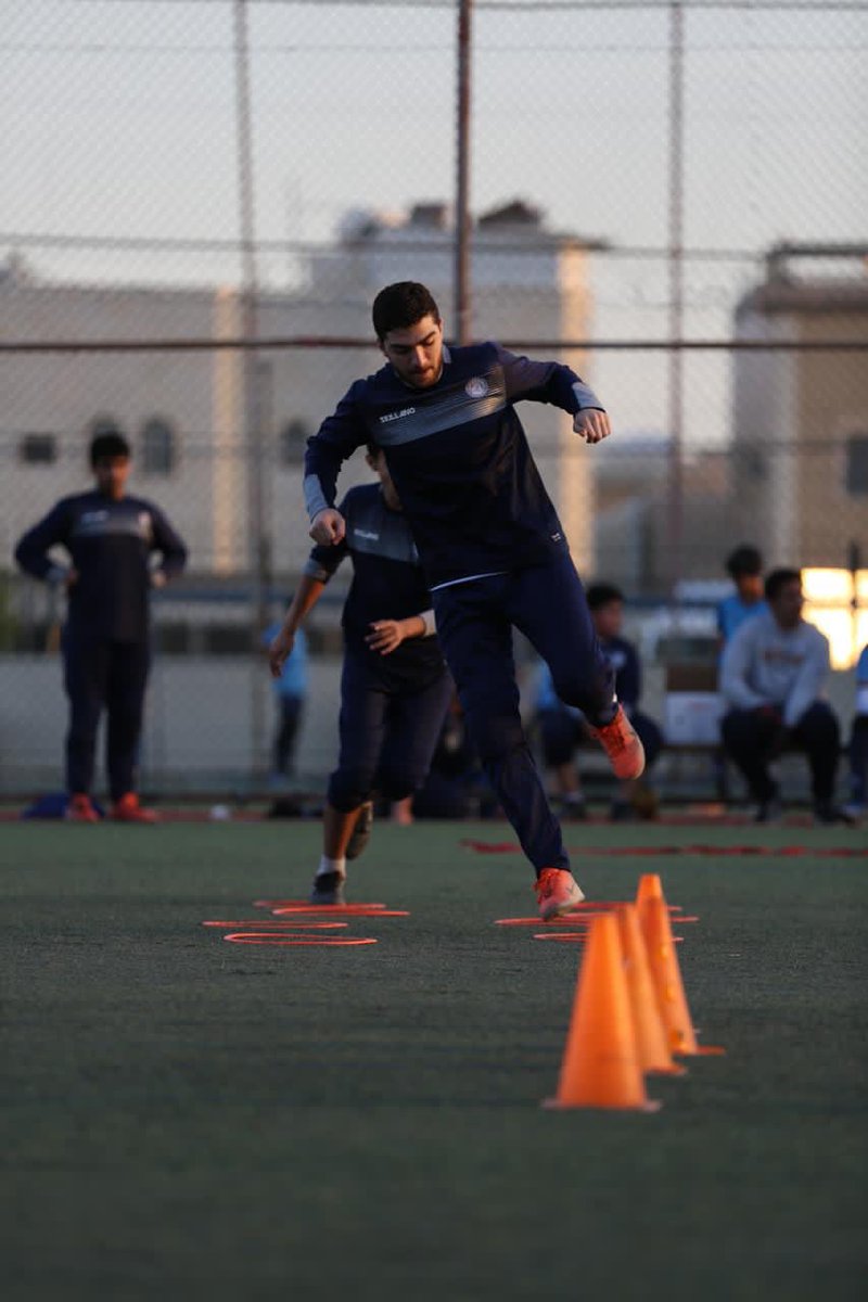 ALMOTAWA_FC's tweet photo. 📸⚽️

صور من تدريبات الحراس
#اكاديميه_المطوع 

• https://t.co/KVUTnV3z9S