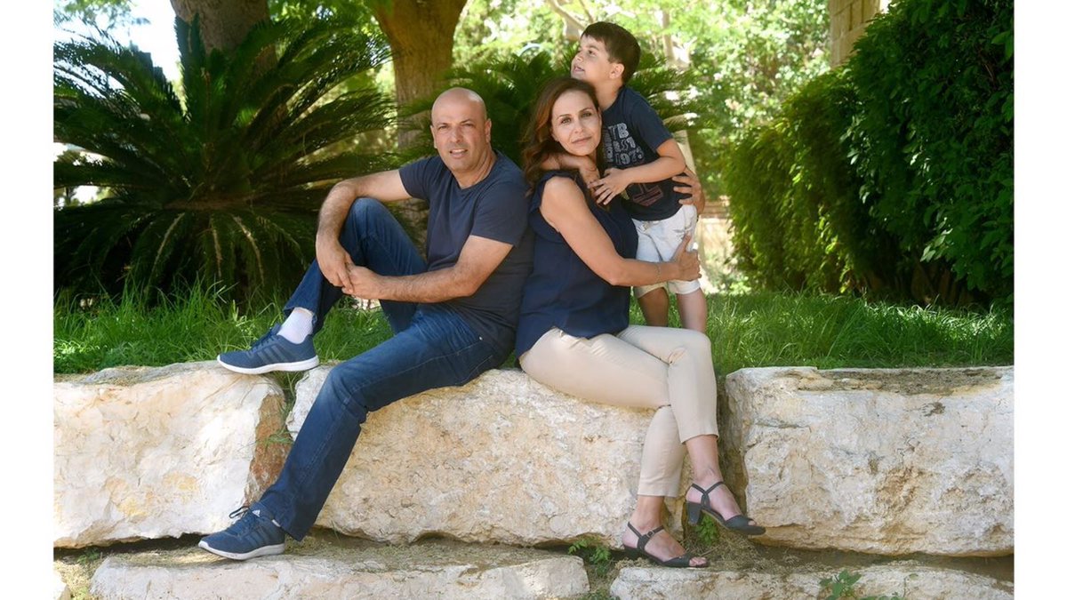 ESIsrael21c's tweet photo. 5 compañías de #Israel buscan curas para #EnfermedadesRaras. Padres y científicos trabajan a la par en tratamientos para algunas de los 7.000 males #geneticos como #Duchenne #Codon #fibrosis #cistinosis #kearnssayre https://t.co/EzyYkSynk9 https://t.co/rNdV0ndVJO