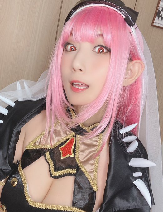 Twitterのコスプレ画像15