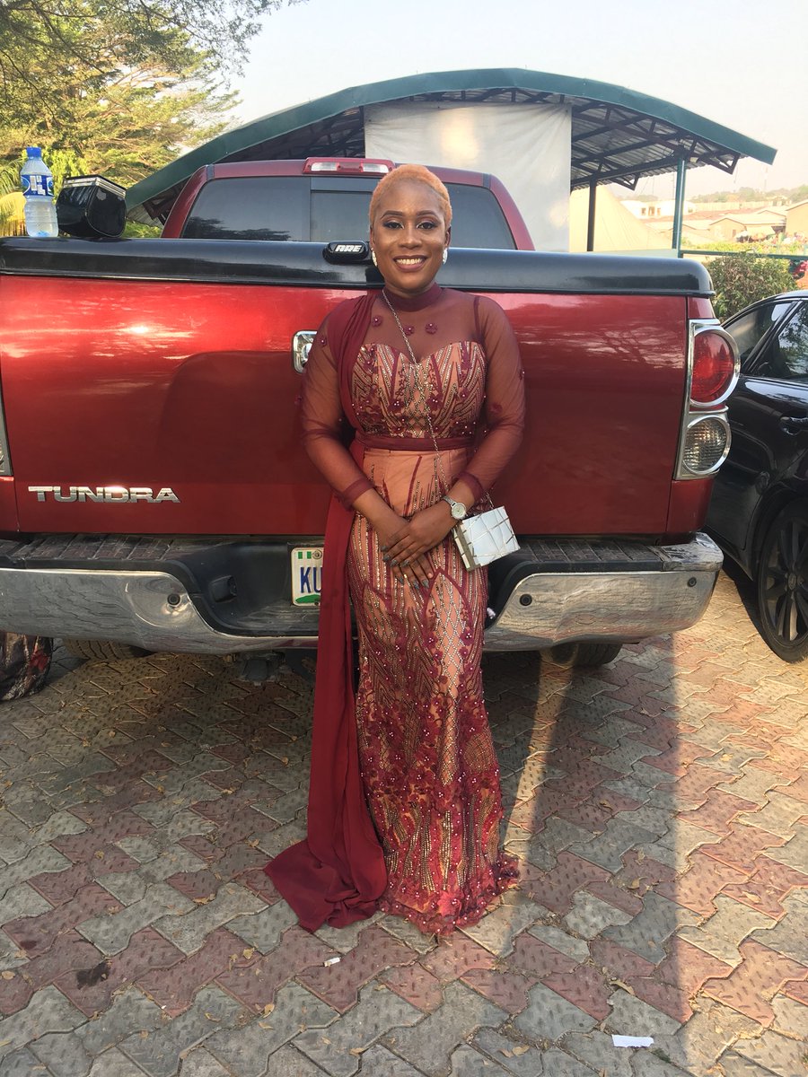 UdeariryChinwe's tweet photo. Wedding Guest❤️❤️❤️ #Awholevibe #slayingisinmyblood #iloveweddings #egooyibo #EEforever. https://t.co/QplFkp8UQZ