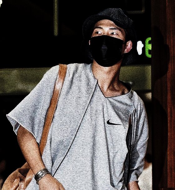 ลีโอ tweet media