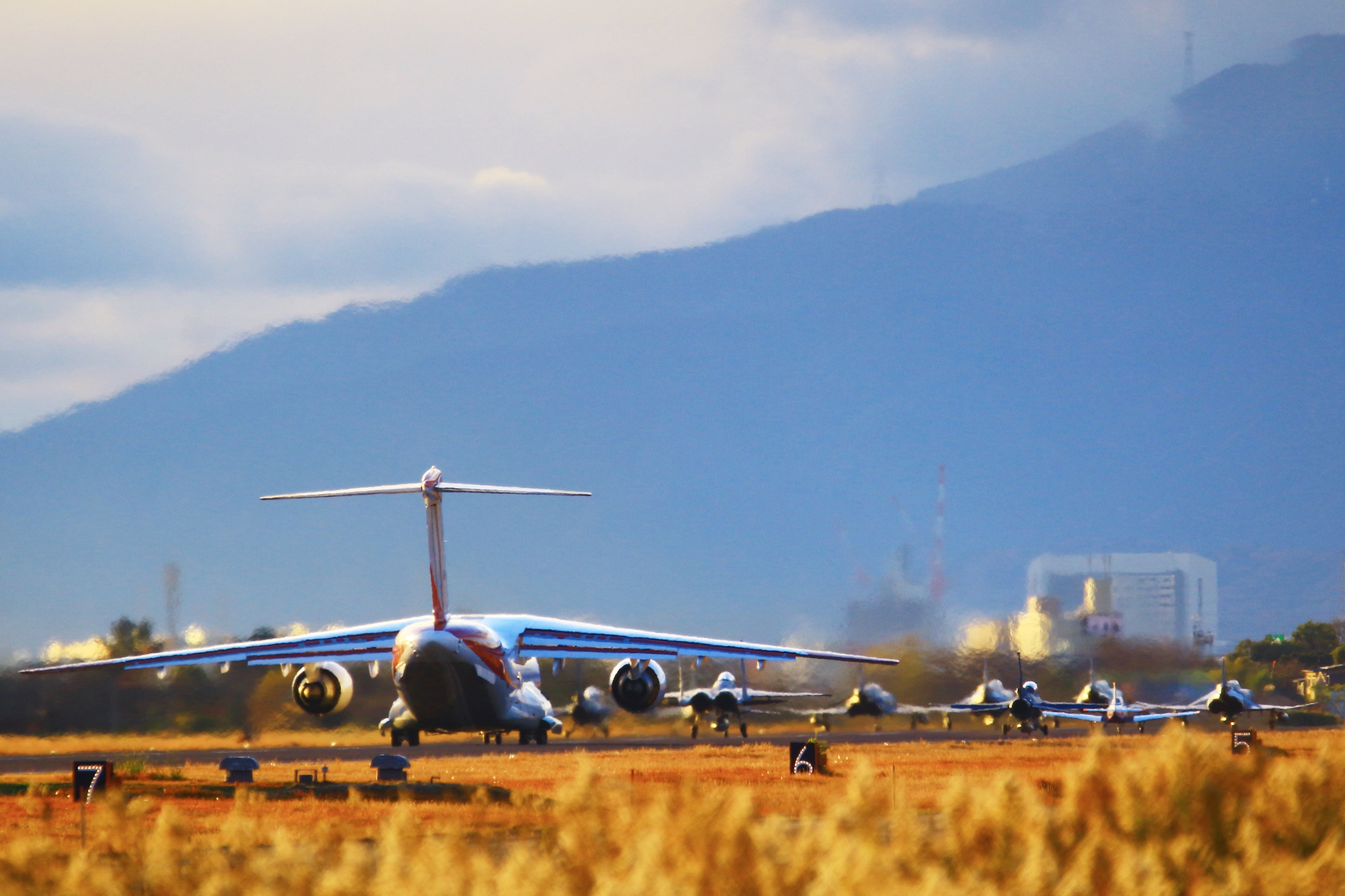 Nkm Rjna 低浮上 人生初のエレファントウォーク 岐阜で良かった 岐阜基地最高 エンドとか三井山とかから撮った写真は凄いな 昇天 T Co Qbiqgnc3od Twitter