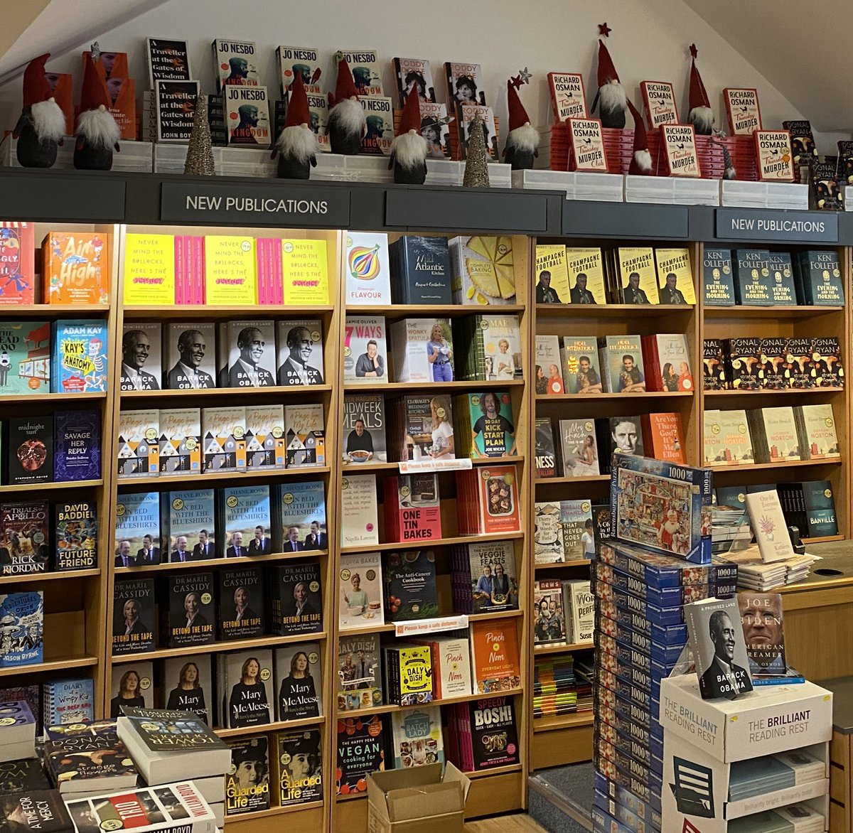 OMahonysBooks's tweet photo. Our OโMahonyโs Gift Card can be used against anything in store not just brilliant books!
& thereโs no expiry date on them
#Booksellers #BooksellersSince1902
#Limerick #Ennis #Tralee #UL
#ShopLimerick #ShopEnnis #ShopKerry #Ireland #OMahonysXmas #ChristmasGiftIdeas #books๐ https://t.co/67WIoQSLF4