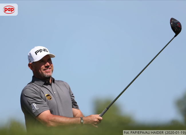 GolfChannel_PL's tweet photo. 🦸♂️ @WestwoodLee jest gigantem europejskiego golfa. W niedzielę został najstarszym w historii zwycięzcą rankingu @EuropeanTour. W finałowym turnieju sezonu wygrał młodszy o 21 lat rodak - 🏴 @MattFitz94. #GoWesty! #GoFitzy! 🏆
https://t.co/0z52jWHp6V
#DPWTC #GolfChannelPolska https://t.co/la83OhCETC