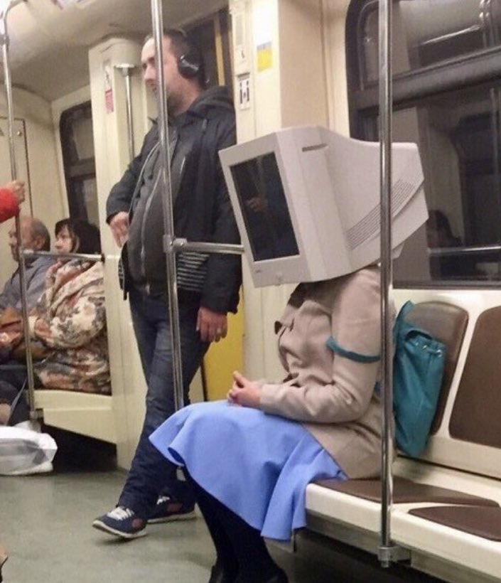 carles_navac's tweet photo. Transhumanisme https://t.co/gEQcive8Sj
