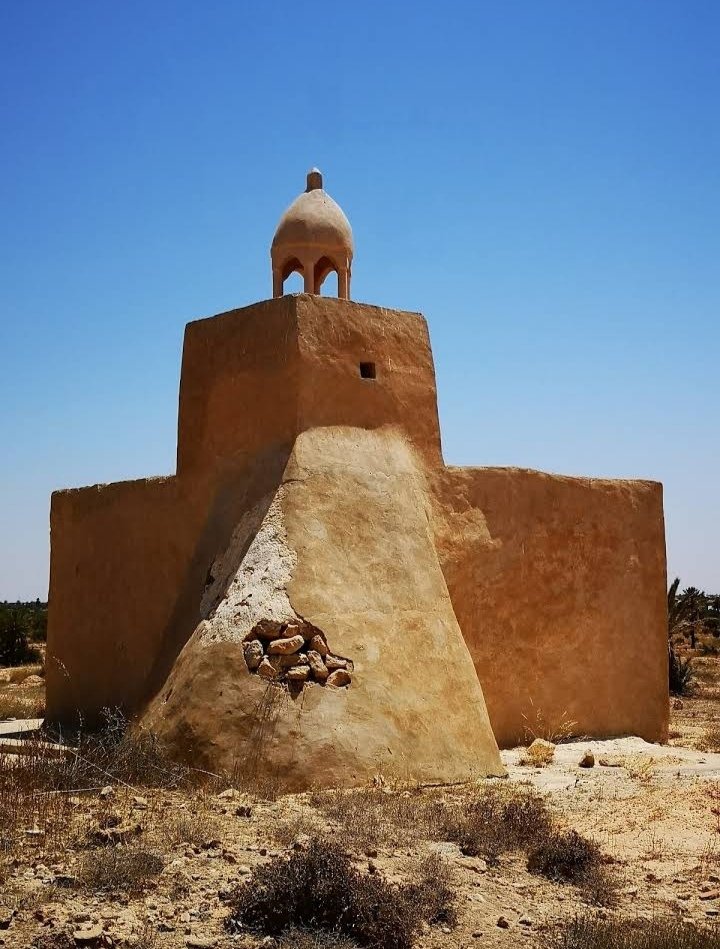 Nabil_1968's tweet photo. #ibadite #mosque #mezquita #particular #special #style #djerba #island #peculiar
#TUNISIA #TÚNEZ #TUNISIE #holidays #vacaciones #viagens #privatetours https://t.co/GI5L4RYgxc