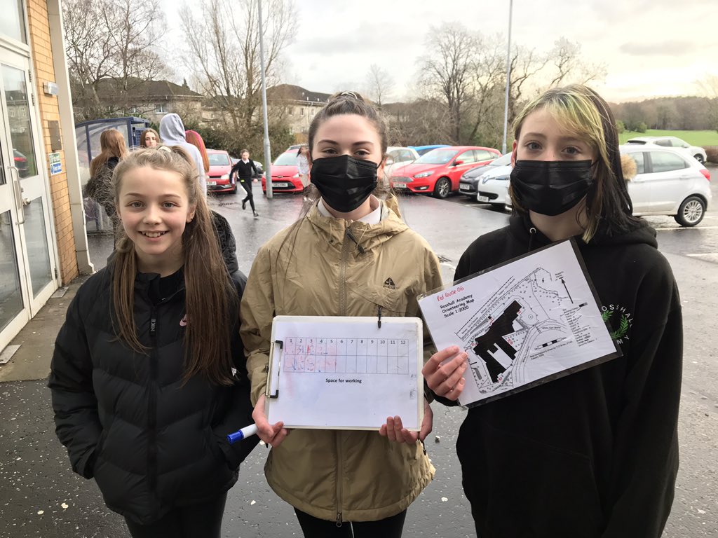 Congratulations to S1 Girls @RosshallAcademy who had a great Orienteering session this morning. Top team completed 3 courses. #playingourpart @scottish_o @RosshallHWB @PEPASSGlasgow