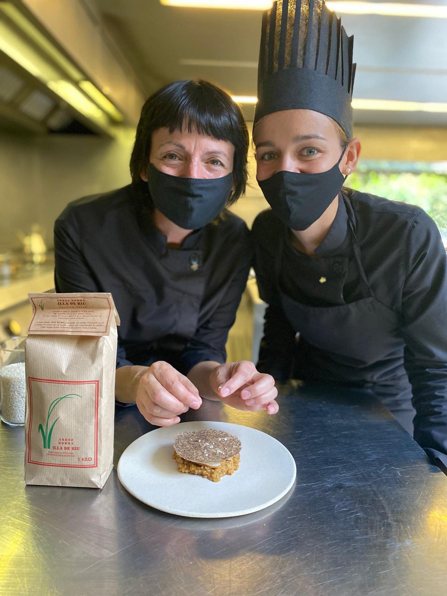 arroz_illaderiu's tweet photo. Hoy es un día de reconocimientos a la tan exigente labor de convertir la comida en arte.

https://t.co/FywG02soZ5

#michelinstar21 #guiamichelinespt #galaguiamichelin21 #estrellamichelin #estrellamichelin21 #lescols #aurtrestaurant #disfrutarbcn #compartircadaques #hofmmanbcn https://t.co/oD3IIRE2Qs