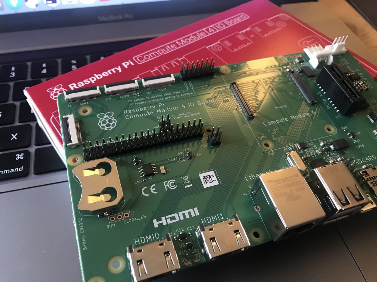 _bekro_'s tweet image. So my #RaspberryPi #ComputeModule4 finally arrived! So excited to start building my custom computer for #Astrophotography. Stay tuned for updates on case design, used hardware and more! #Space #Astroberry