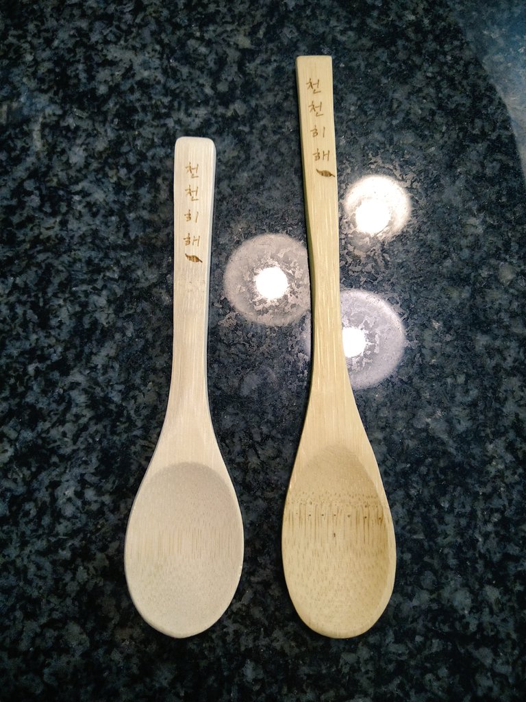 nunaforsuga's tweet photo. I'M A 바보 SIGHS. Ordered the wrong size for the wooden spoon 🤦🏻♀️ Though I must say that the smaller one looks quite..cute hehe. Will be including this 👶🏻 spoon as a freebie for some of you who have ordered #yourforest 🌳goodies! Have reordered the correct size too so don't worry! https://t.co/BngCYlo4iq