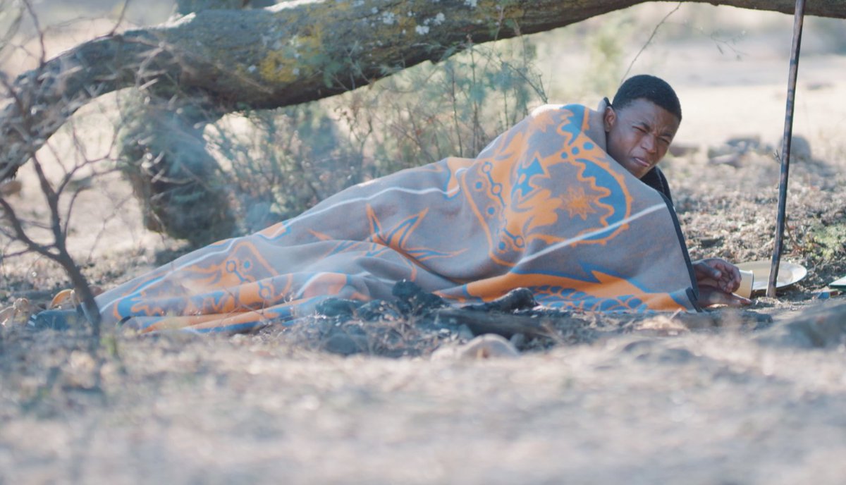 Quizzical_P's tweet photo. Tonight on #Lithapo 

Nolo sleeps under the stars alone on the mountain, and Likeledi eventually appears to him, now finally ready to be released. Pabi drives to Qwaqwa to find Nolo. 

#Lithapo | Mon - Wed | 21h30 | @SABC_2 https://t.co/23sjppb1xb