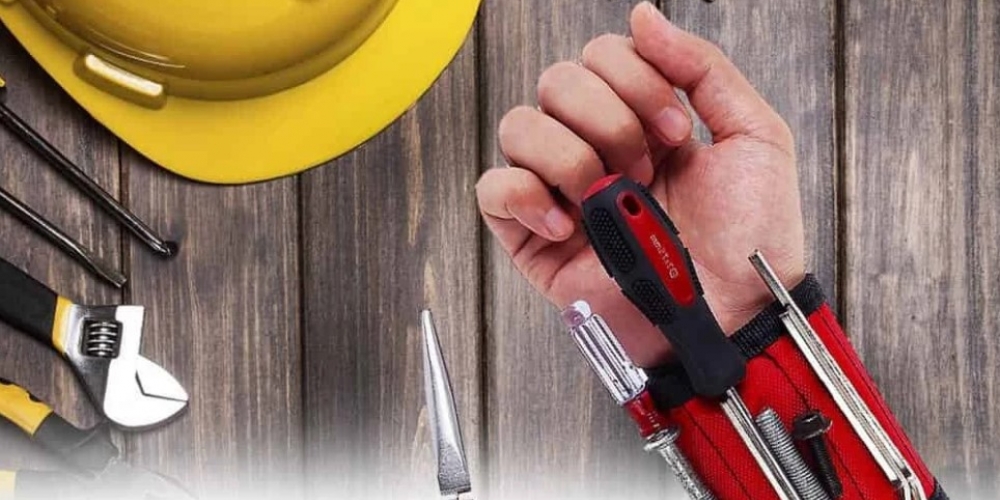 MfsAuto's tweet photo. Magnetic Wristbands 
#accessories #cleaning #vehicle #outdoors #fun
https://t.co/mkkMOL7L5v https://t.co/68PFVzsKMj