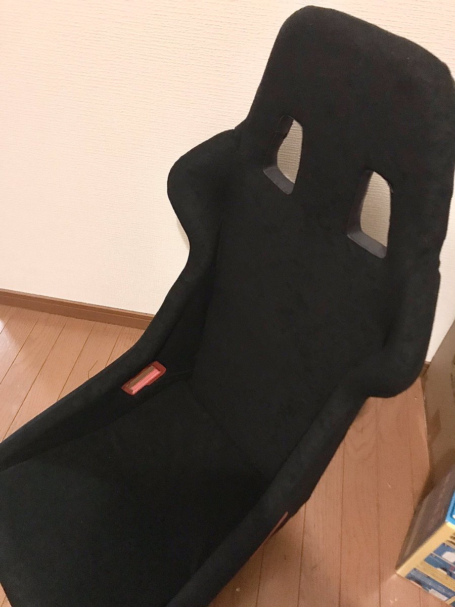 12191496's tweet photo. ボロボロに腐ったフルバケを蘇らせたぞ🤣✨ https://t.co/LhUM1keloq