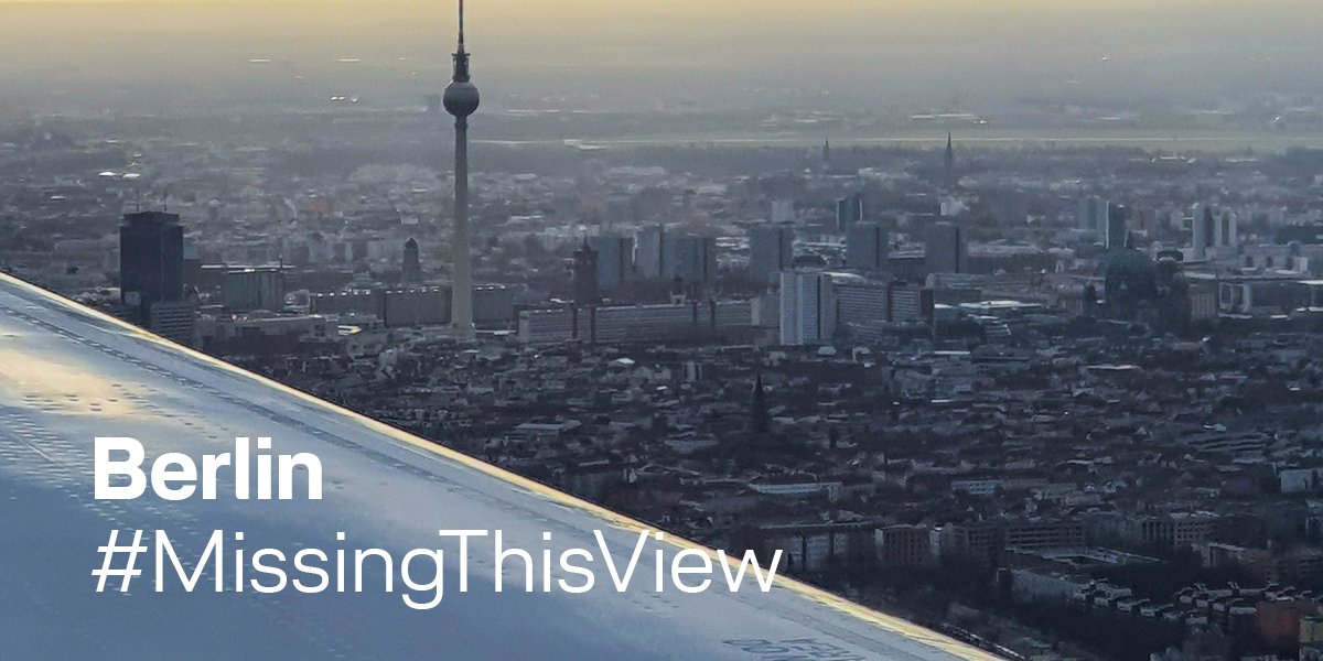 Lufthansa_DE's tweet image. #MissingThisView – mit euren schönsten Flugzeug-Momenten. Heute mit dem Fensterblick von Antonia, die bei ihrem morgendlichen Landeanflug auf Berlin, die Hauptstadt beim Aufwachen beobachten konnte. Vielen Dank für alle Einsendungen! #Lufthansa