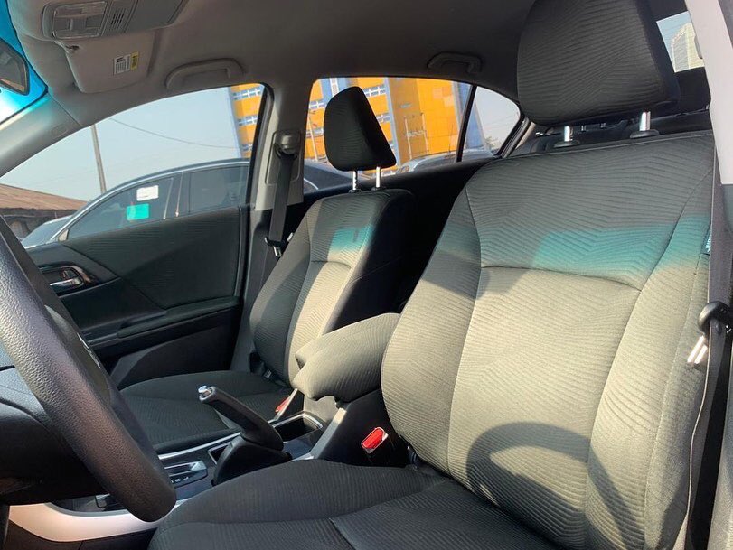 jmv_automotive's tweet photo. December Special 🎄
-Honda Accord LX
-2017
-Original Duty 
-4.3 Million Naira 
-Abuja
-07054400309
#abuja https://t.co/LoNn93SMCs