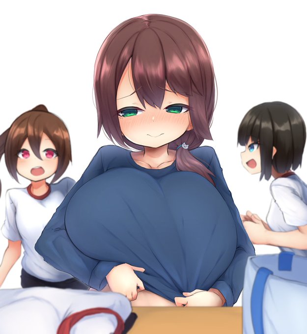 着替え始めると視線を集めちゃうロリ巨乳ちゃん(うちの子) 