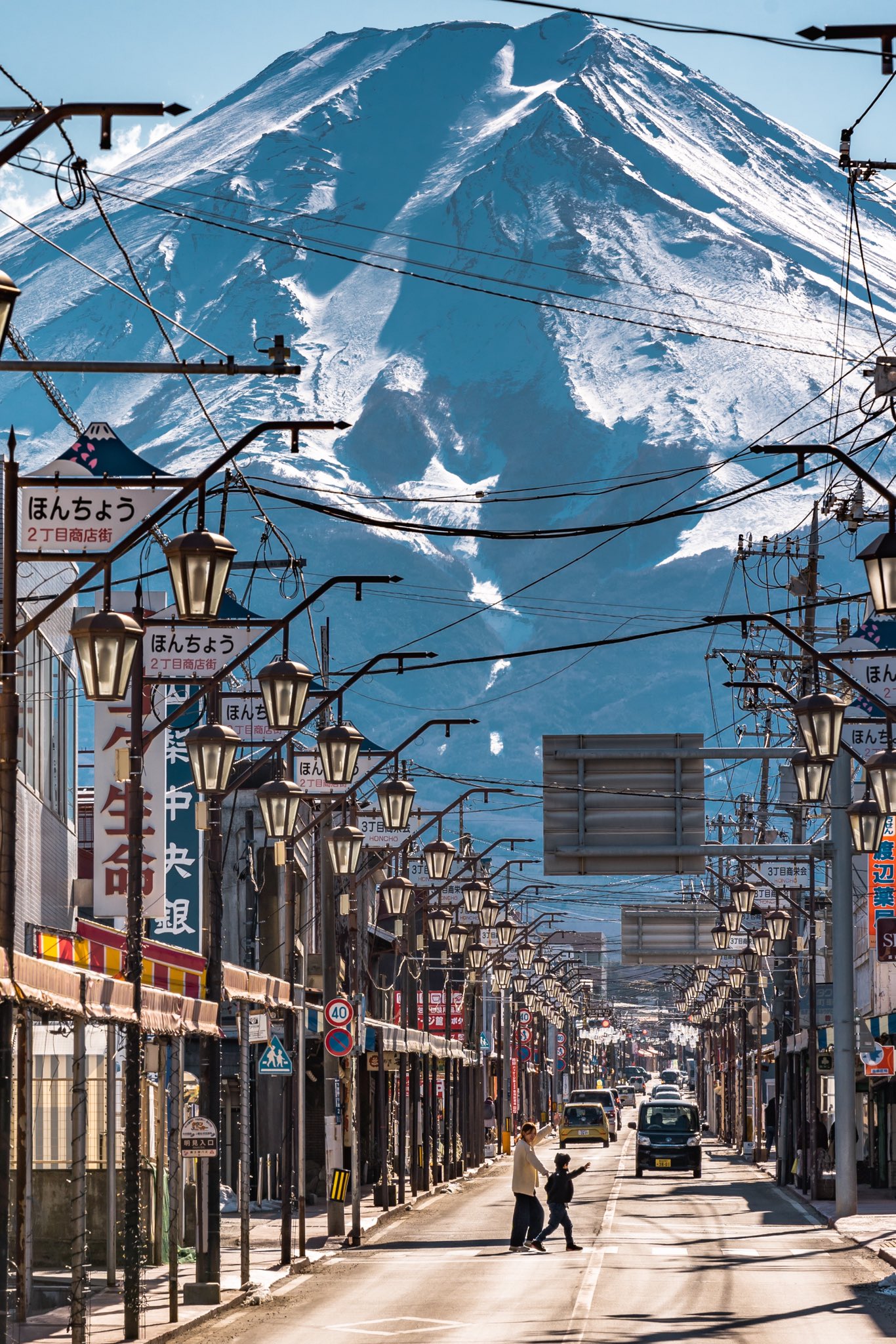 イナガキヤスト どでかい富士山が見える街 タップしてね T Co Jkot7atles Twitter