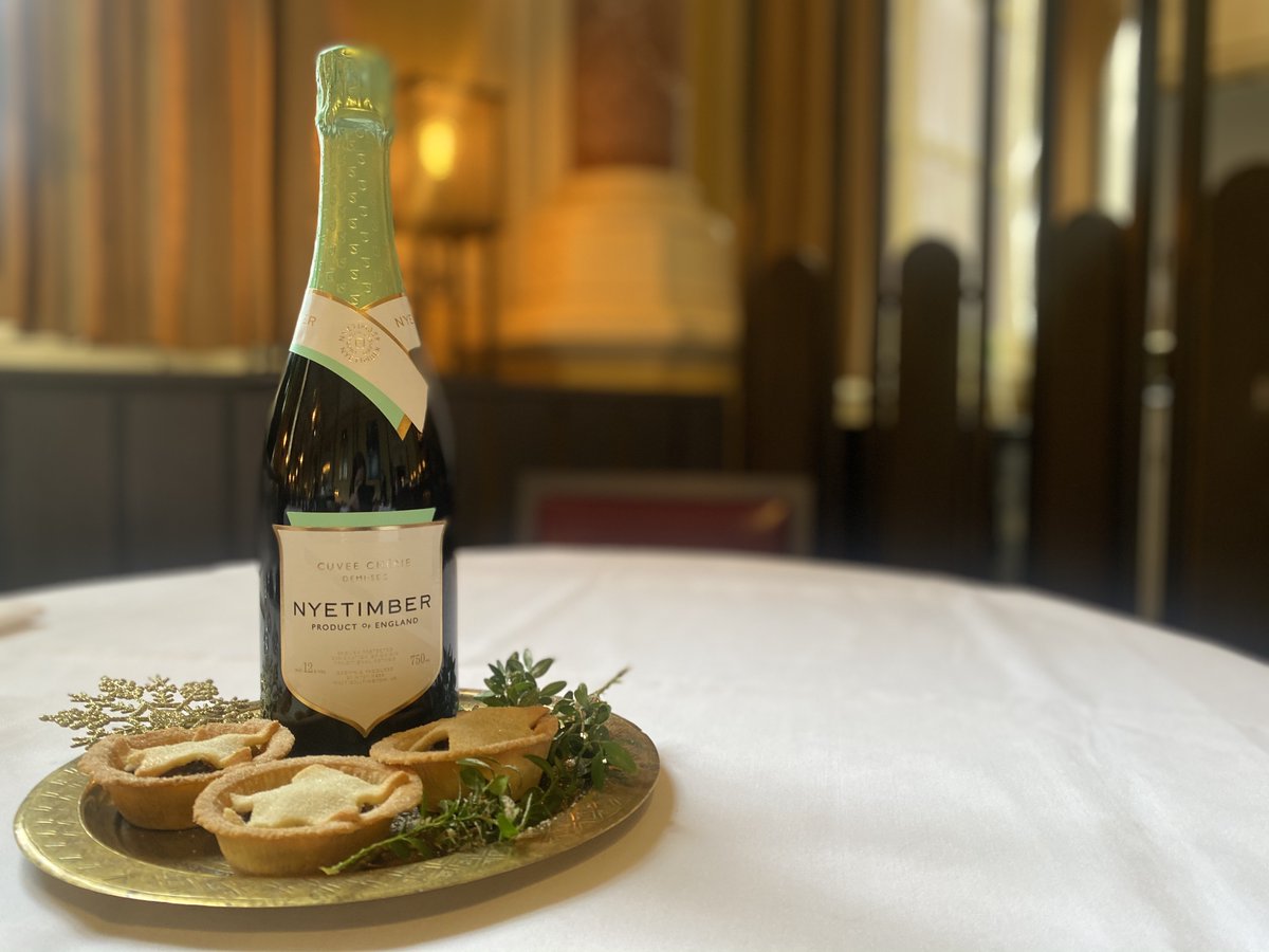 There's no better way to get into the Christmas spirit than with a glass of <a href="/Nyetimber/">Nyetimber</a> Cuvee Cherie and a magnificent mince pie!

Join us in George's Bar or the main dining room for a sparkling way to end your meal.