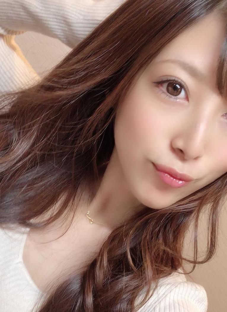 Chaar_17474's tweet photo. ハンバーガー食べたよ💝 https://t.co/szPGCeAwOA
