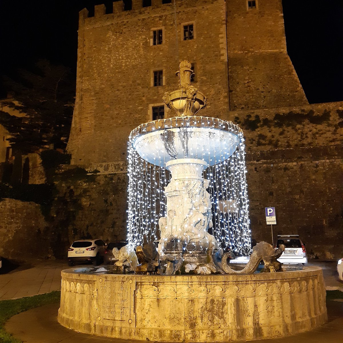 MigarbaM's tweet photo. #Christmas2020,#manciano,#maremma,#migarbamancianotuscany,#Tuscany https://t.co/jTVWElUcel