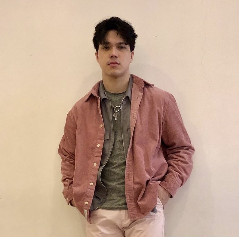 elmonatics's tweet photo. *NEW* IG post from Elmo 😎😍 https://t.co/J2HpMHBp2u