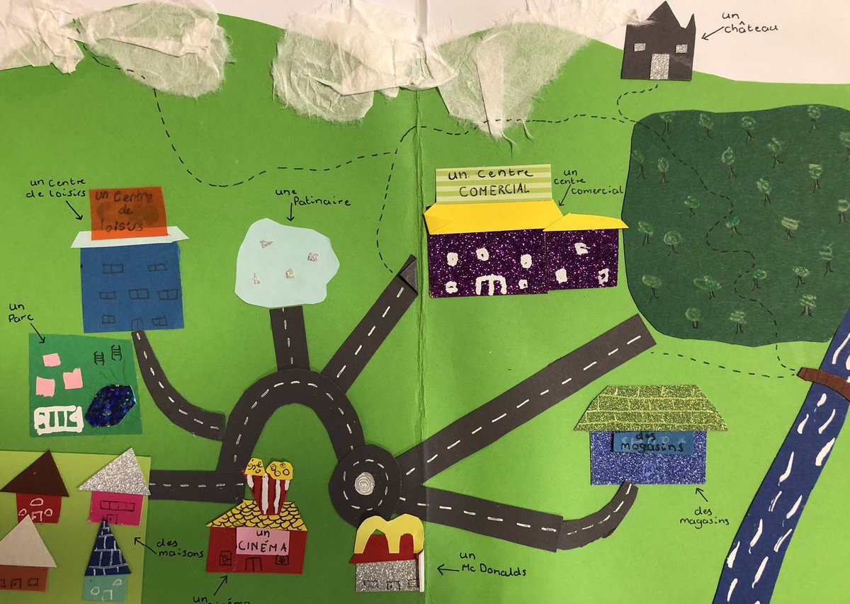 Breadalbane_ML's tweet photo. @BreadalbaneAcad S2 French classes have been working really hard on their presentations about their local area. Special mention goes to Olivia, Iona &amp; Orla for a great brochure &amp; presentation. Félicitations! 🇫🇷 🏴󠁧󠁢󠁳󠁣󠁴󠁿 🇫🇷 🏴󠁧󠁢󠁳󠁣󠁴󠁿 🇫🇷 https://t.co/EULt19lzu9