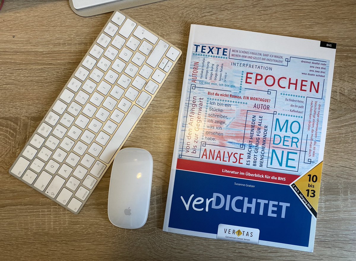korrekturrant's tweet photo. Mein Lockdownbuch frisch aus der Druckerei. Gratis-Prüfexemplare gibt’s bei https://t.co/yKOaBqVhCK.  
(Ende der Werbeeinschaltung 😉) https://t.co/iFFip4Wl0G