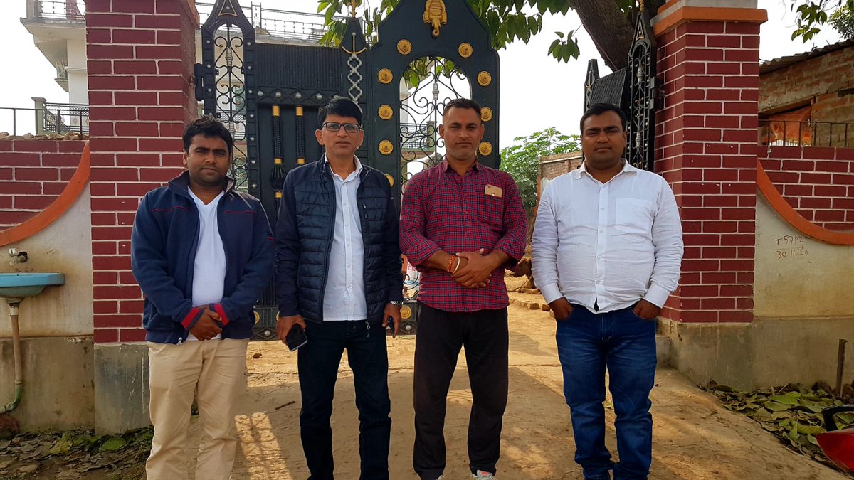 iRaviTiwari's tweet photo. #Oath4SSR In Bihar Buxar SSRians. https://t.co/Sb0F1UXL43