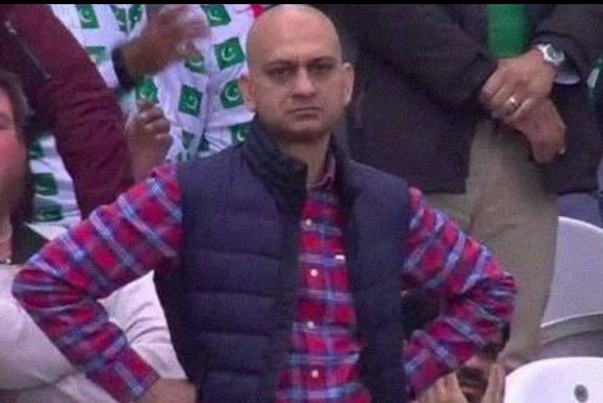 RishavKant9's tweet photo. Searching in google for why google is down*

Google:

#GoogleDown #YouTubeDOWN https://t.co/YZM00k6NLF