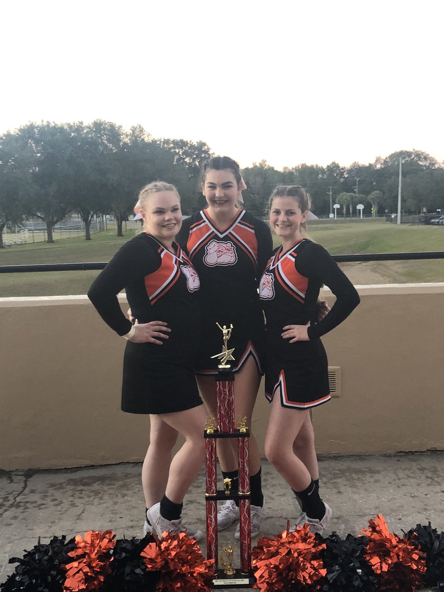Congratulations to the cheerleading team on taking home 1st place this weekend! #BOP 🎀