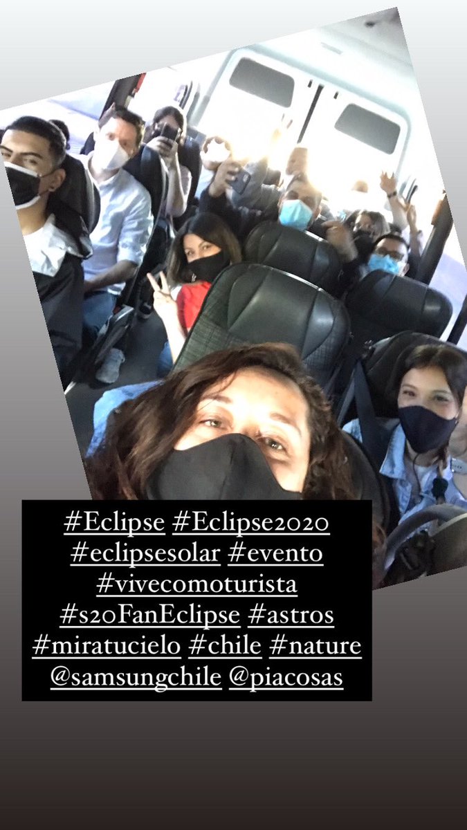 Mayoneitor's tweet photo. #s20faneclipse @SamsungChile #eclipse #Eclipse2020 #eclipsetotal #eclipsesolar #cosmos @astroudec @astrofisicaMAS @ALMAObs_esp eclipse desde las alturas hahahhahahhahahhahahahah https://t.co/TL7m9YSeaI