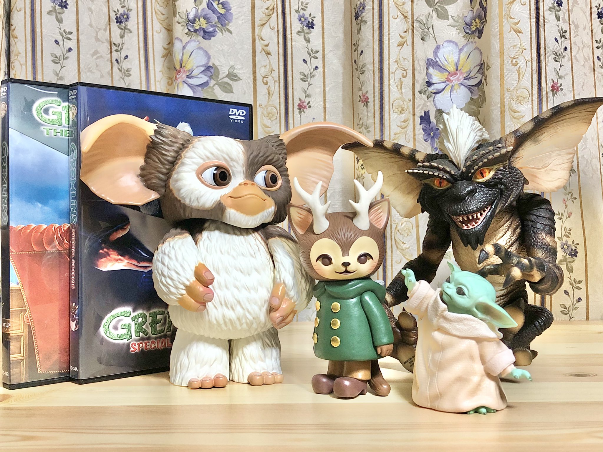 モヤジャン 今夜はグレムリン見ながら 夢の中 ソフビ モリス つのねこ グレムリン ギズモ ベイビーヨーダ ひなたかほり メディコムトイ T Co Tyulrf0bxd Twitter