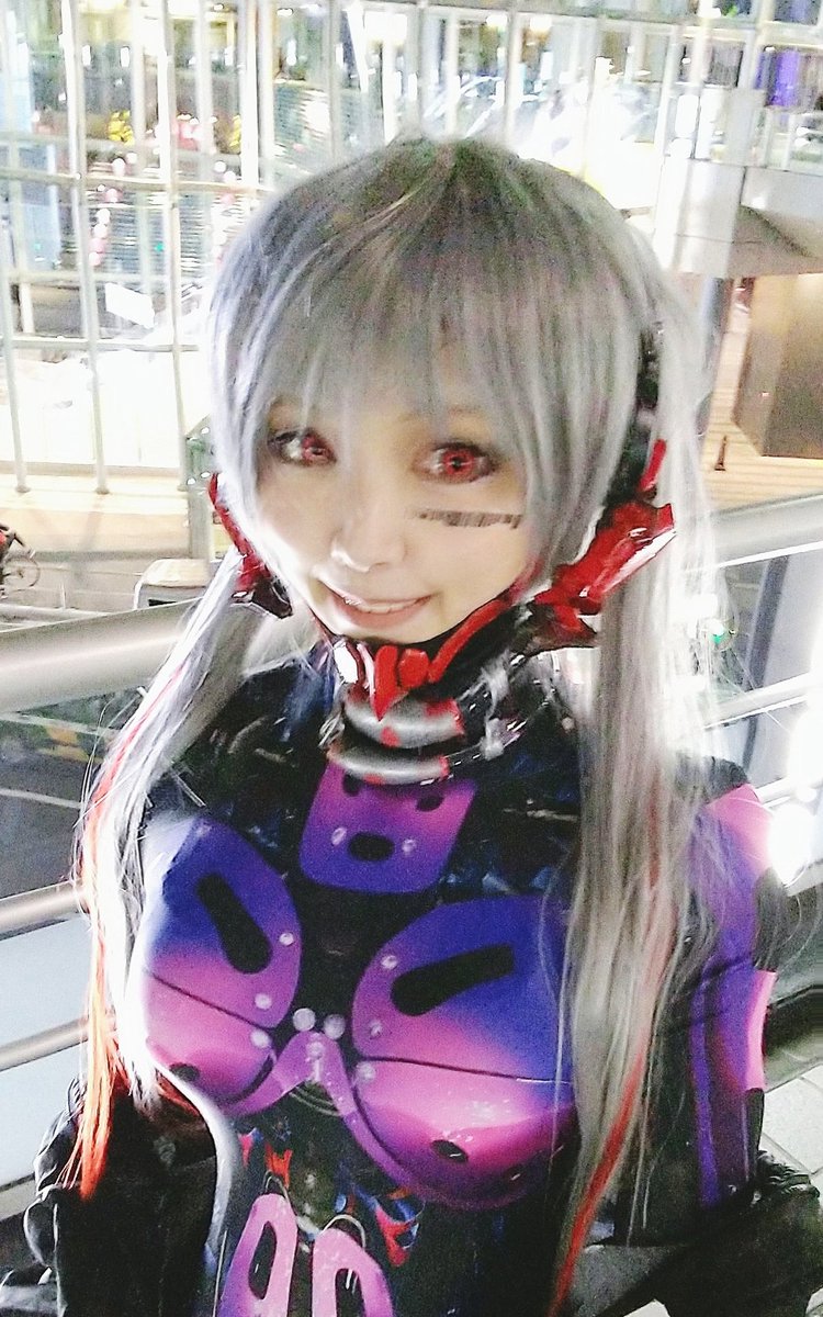 cyborgyukky's tweet photo. ◆そくほー◆

今夜は私のデジタル写真集第２弾の素材撮影で渋谷へ✨
髪はこの日に備えて密かに用意していた " サイボーグYuki・ツインテールver' "🥰
「異形女子.com」さん @igyojoshidotcom から後日発売です✨

#サイバーパンク 
#cyberpunk https://t.co/naVzJqceQk