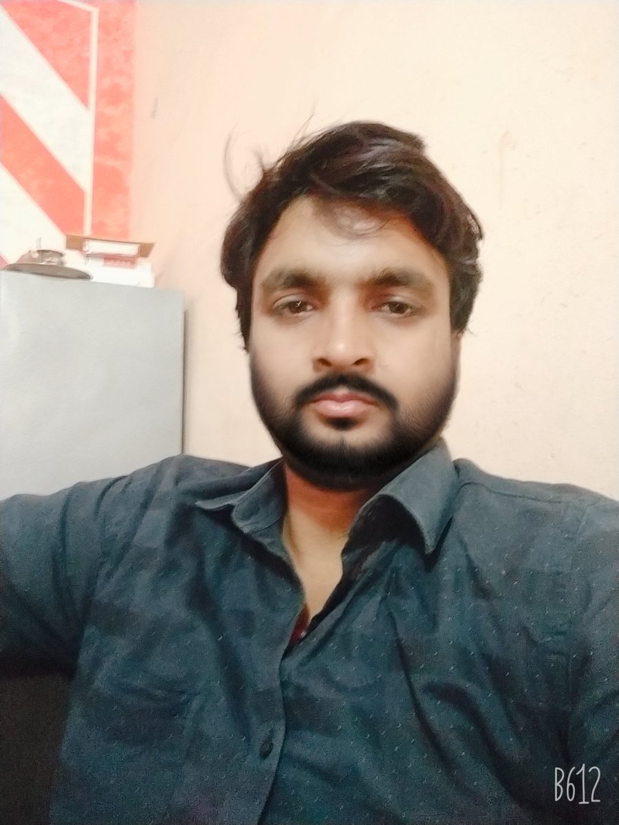 KAPILDEO4BJP's tweet photo. फितरत किसी की यू ना आजमाया कर !.
हर शख्स अपनी हद में लाजवाब होता है !!...
#brahamin..life.. https://t.co/jgCaZLjWf8