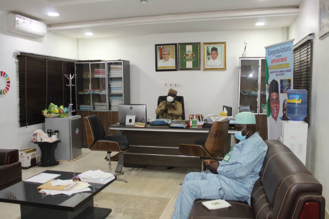 calped4devt's tweet photo. Today: We honored the invitation by the Commissioner, Planning & Budget Commission @kadpbc to discuss on our request for:
1. procurement data;&
2. partnership for Community Engagement & Accountability Mechanism on the road component of #UrbanRenewal.
@ogpkaduna
#OpenContractingKD https://t.co/MCBKyVf4tM