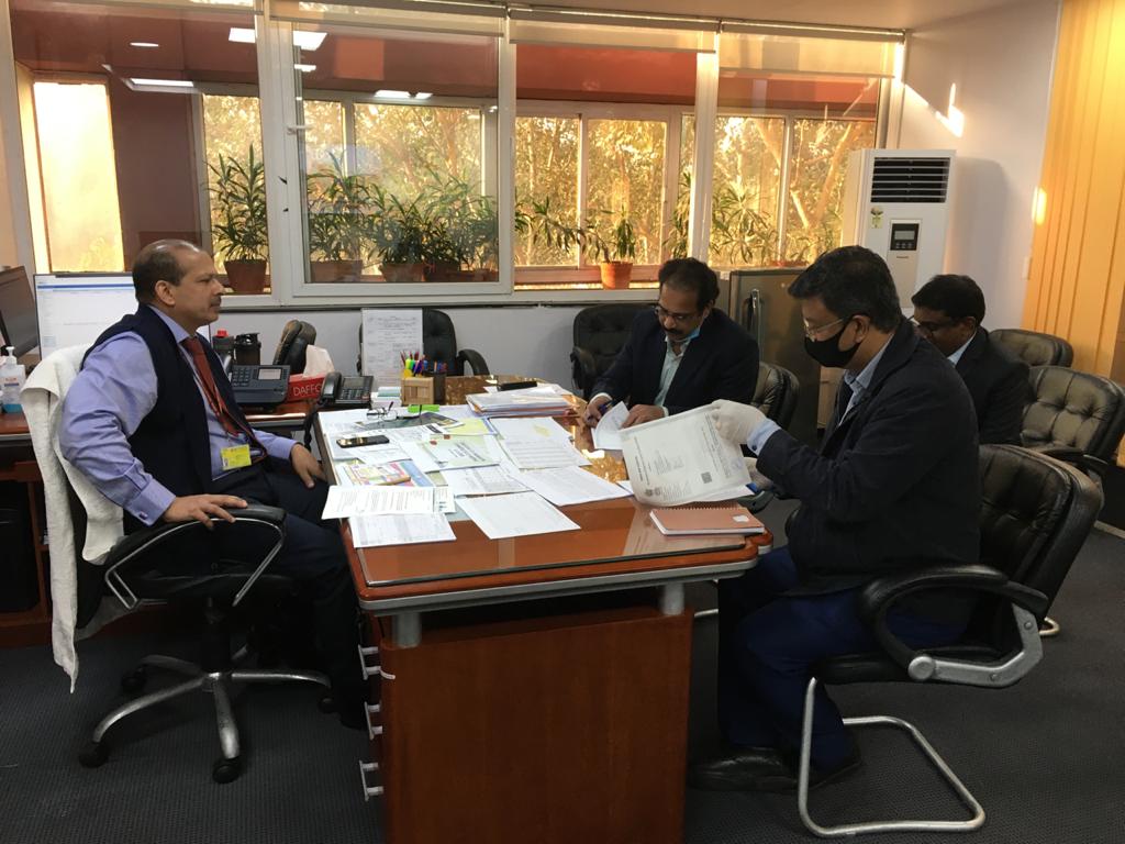 nhidcl's tweet photo. Signing of Contract Agreement between NHIDCL and M/s Larsen &amp; Toubro Ltd on 14.12.20 for Construction of 19.282 km Length Four-lane bridge including approaches over River Brahmaputra between Dhubri (North Bank) and Phulbari (South Bank) in the State of Assam/Meghalaya on NH-127B. https://t.co/iojZQzq5WI
