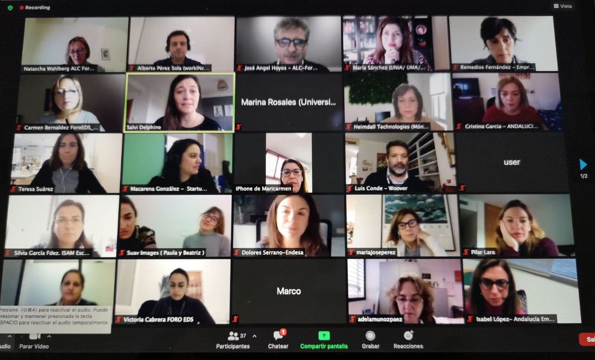 workINcompany's tweet photo. Todo un placer haber colaborado en el Foro de Emprendedoras digitales del sur #ForoEDS 😄
@APerezSola @teresuarezm https://t.co/OgqNtigpHd