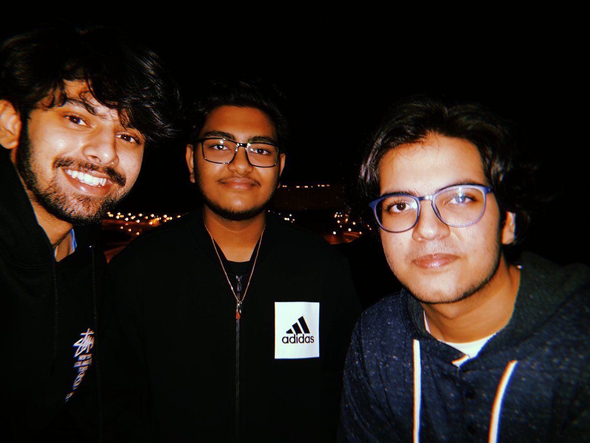 dhanvi_b404's tweet photo. Last night I witnessed the annual Geminid meteor shower with @AabirBasu &amp; @saurav_chhatani in Muscat. We hiked a mountain at 3:30 AM to be away from the light pollution . It was an amazing stargazing experience as we saw around 1 meteor every minute! #onedownonthebucketlist https://t.co/xoORk2HLbU