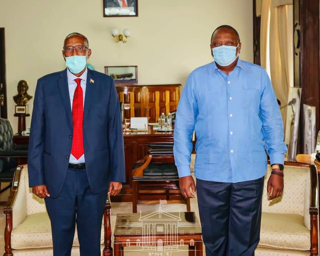 GeeskaM's tweet photo. #Somaliland_Kenya: President Kenyatta Receives President Bihi. They discussed the bilateral relatioms between the two countries. https://t.co/7Pmq73IOHF