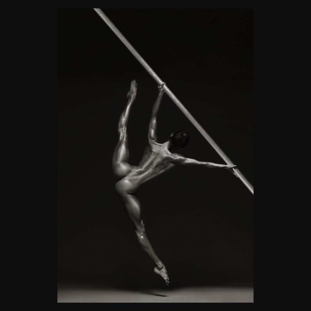 laetitia_model's tweet photo. ✨You cannot always wait for the perfect time, sometimes you must dare to jump! ⁠😀⁠⠀

📸 IG _andrebrito_ taken in #Porto #Portugal 🇵🇹 ⁠

https://t.co/9KykKnjC5d 
.⁠⠀
#andrebrito #art #fineartprint #elegance #muse #modeling #internationalmodel #split #jump #laetitiamodel https://t.co/jvsRhLuaBd