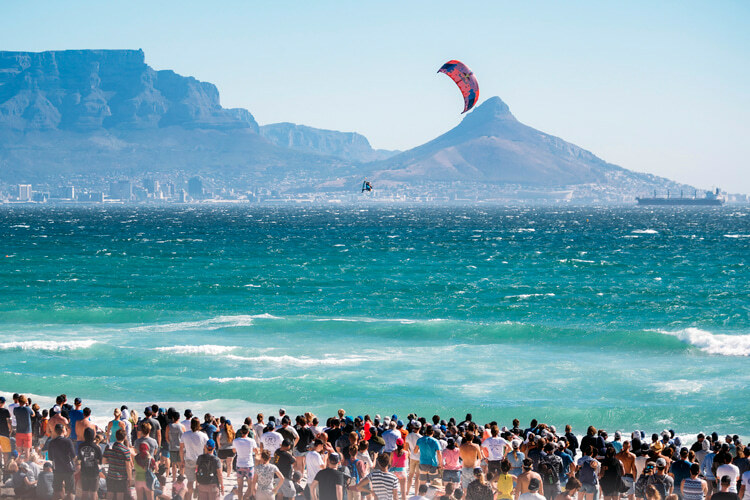 weKitesurf tweet media