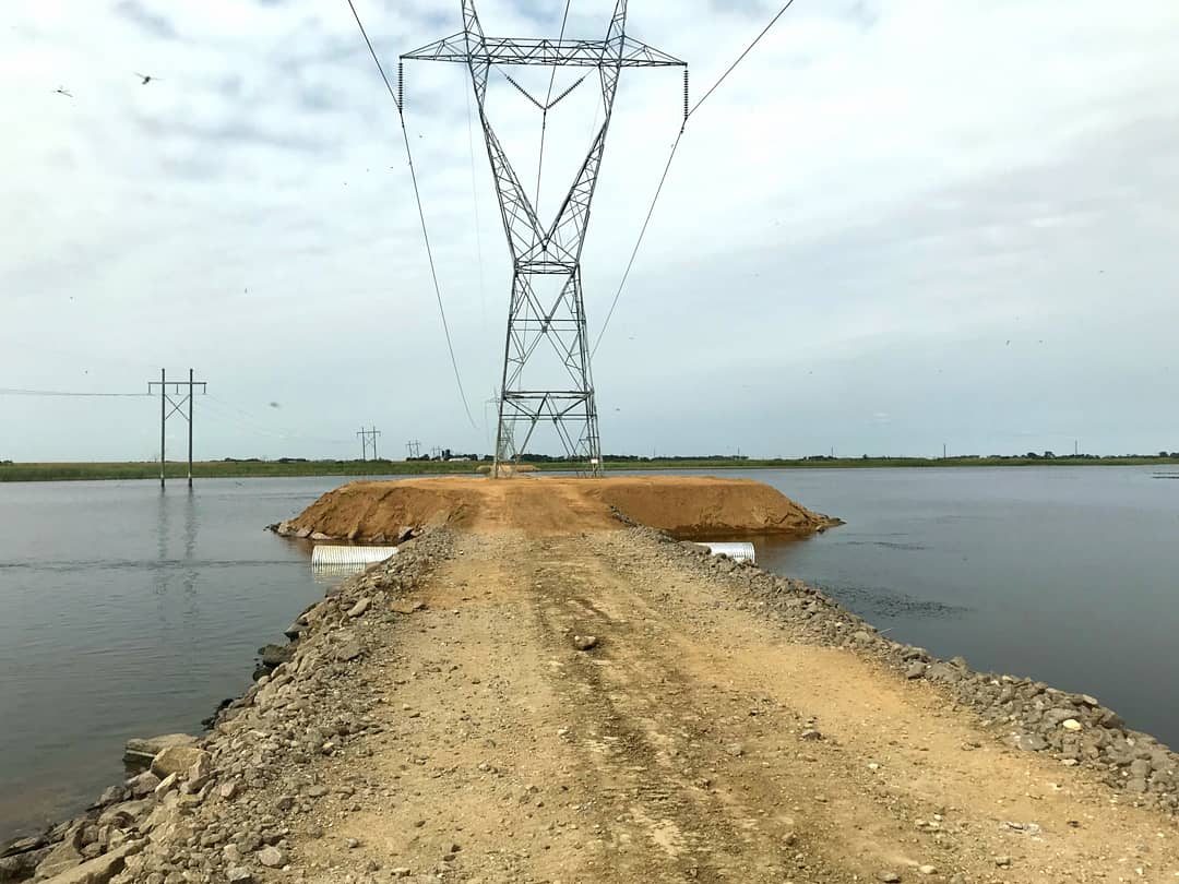 AtlasFoundComp's tweet photo. Current jobsite working on drilled piers foundations for new transmission towers. https://t.co/raRqduYsK6
