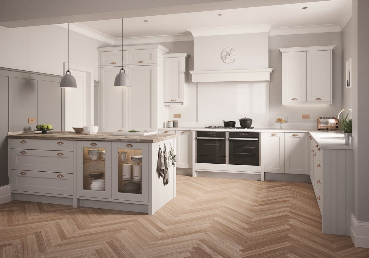 The simplistic shaker design of Mornington Beaded combines perfectly with a calming natural colour palette.  Shown here in Dove Grey. Available in 32 colours, matt finish.

#KitchenDesign #ShakerKitchenDesign #YorkKitchenShowroom #CliftonMoor