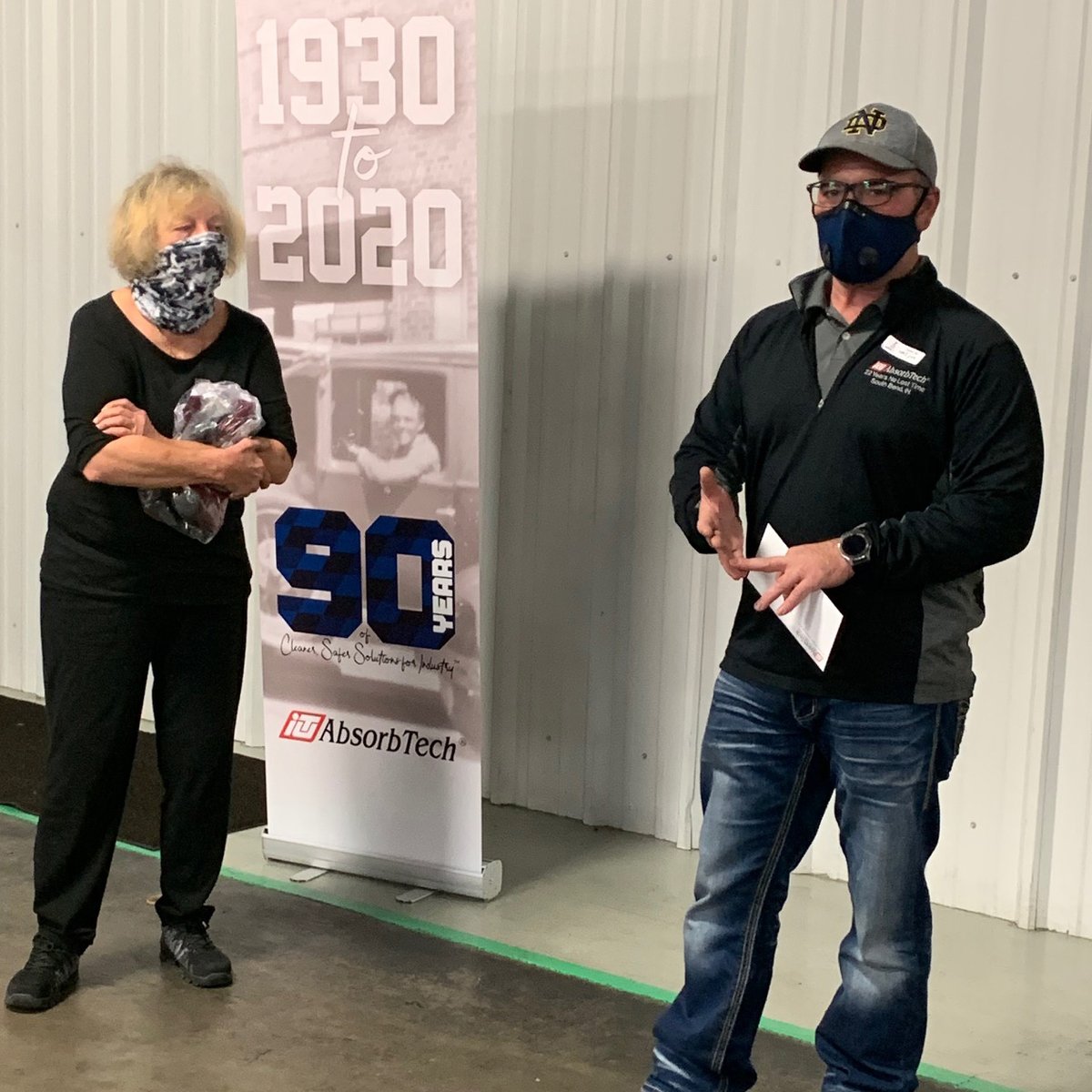 Happy 15th work anniversary to Becky from our Piedmont, SC location.
Becky is a very positive team member and has been with our Piedmont facility since its opening in 2007.  #ITUAbsorbTechFamily.
#WorkAnniversary #Congratulations