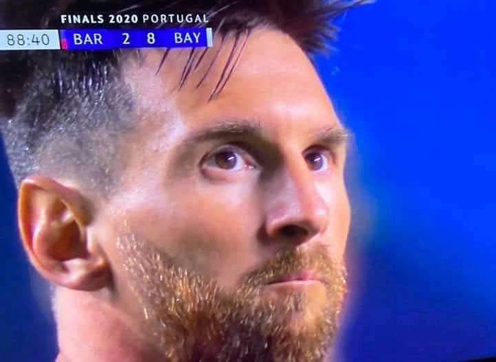kitemtweet's tweet photo. 14 Août - 14 Décembre 🌚 
Bayern vs Barcelone 
#JouPouJouDatPouDat https://t.co/RLrXB7ZS1S