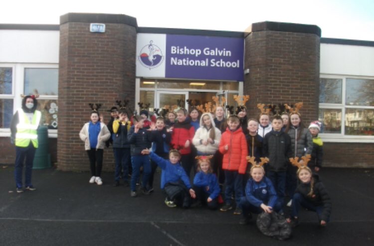 Well done to 5th class today on their Reindeer Run for <a href="/DownSyndromeIRL/">Down Syndrome IRL</a>