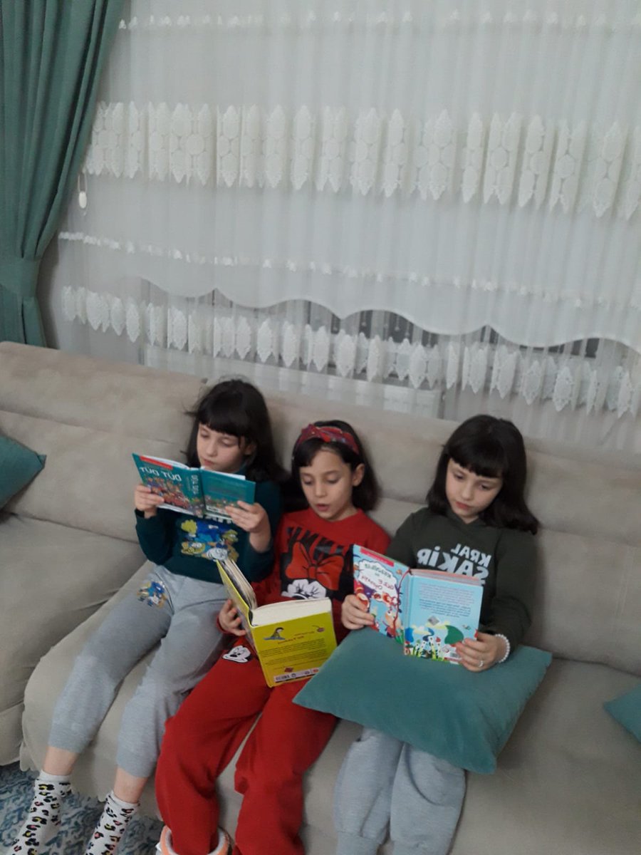 bhpoo25's tweet photo. #ErzurumErbaplaOkuyor https://t.co/ogNUVnpoqd