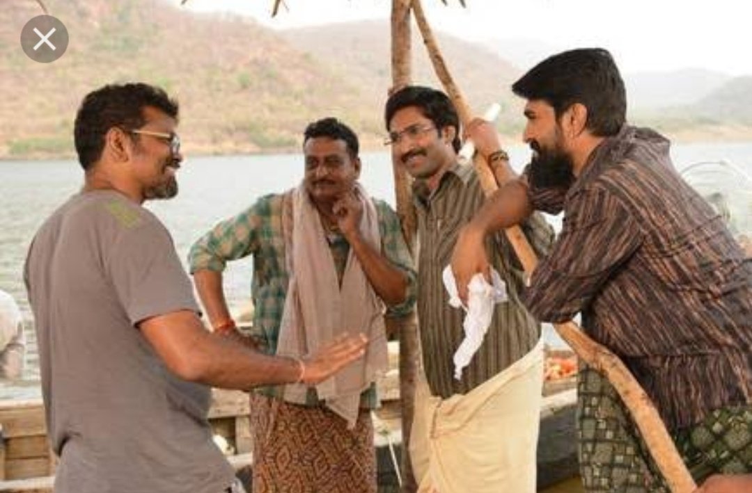 Alokkhosla143's tweet photo. Wishing a very very happy birthday to the handsome, Charming and amezing talented @AadhiOfficial on behalf of @AlwaysRamCharan fans 🎂💐😘❤️

#KumarBabu &amp; #ChittiBabu always the best brothers 😍

All the best for ur future projects
#HBDAadhiPinisetty https://t.co/LLgbyM91Yf
